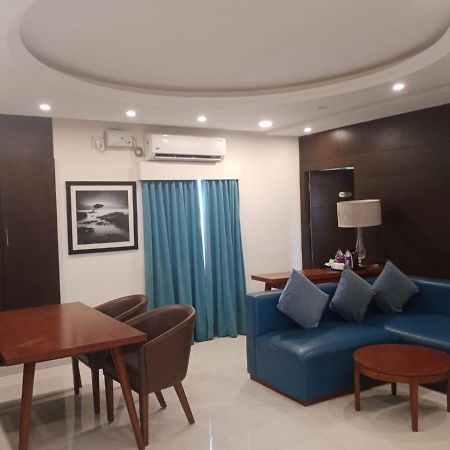 The Bull Boutique Hotel Puducherry Eksteriør billede